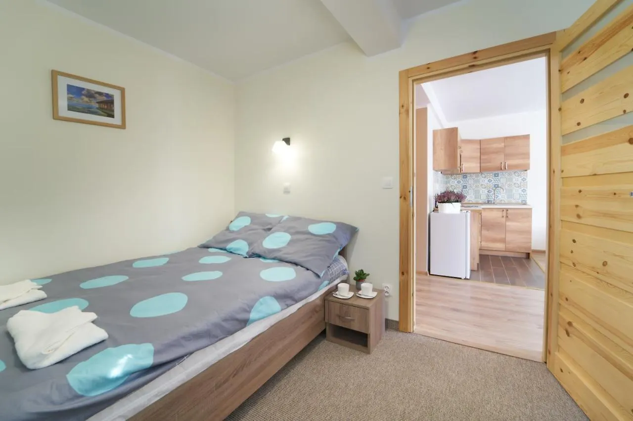 Apartamenty Berg カルパッチ アパートホテル